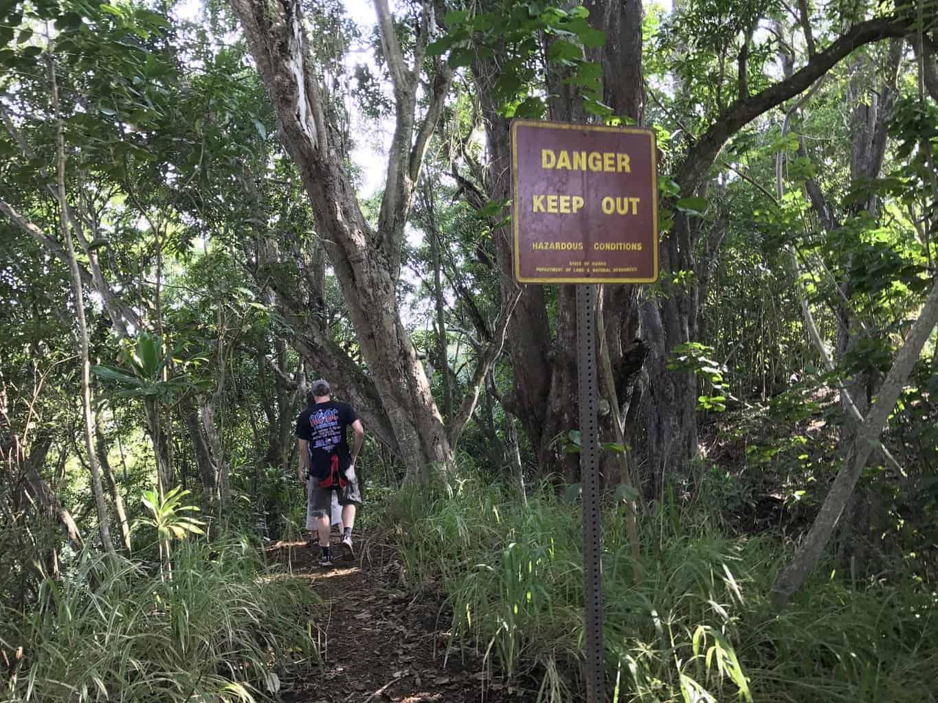 Wailua Falls Hike